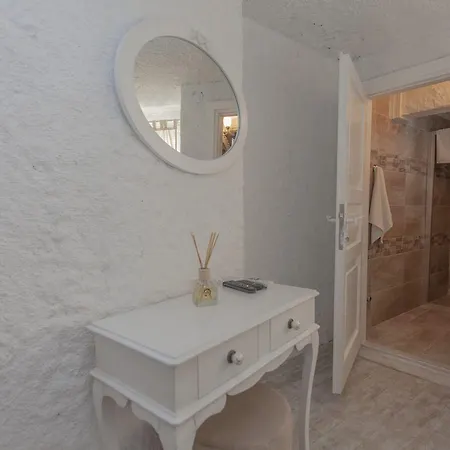 Hotel Alanur Alaçatı