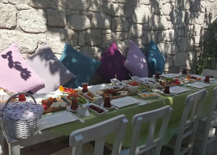 Alanur Отель 2*