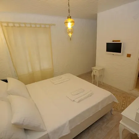 Alanur Hotell