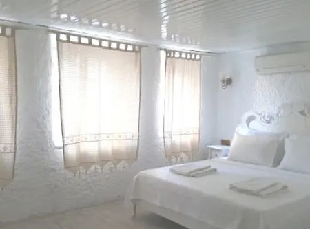 Hotell Alanur 2*