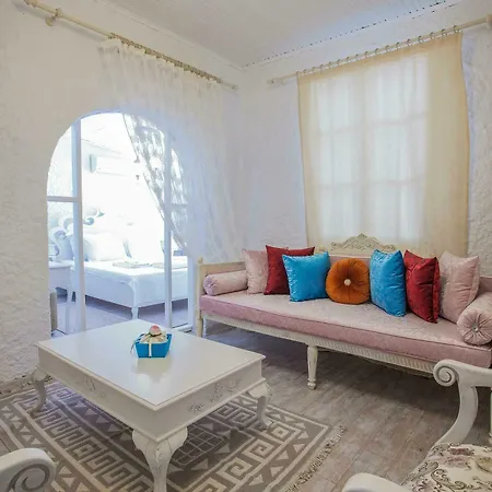 Hotell Alanur 2*