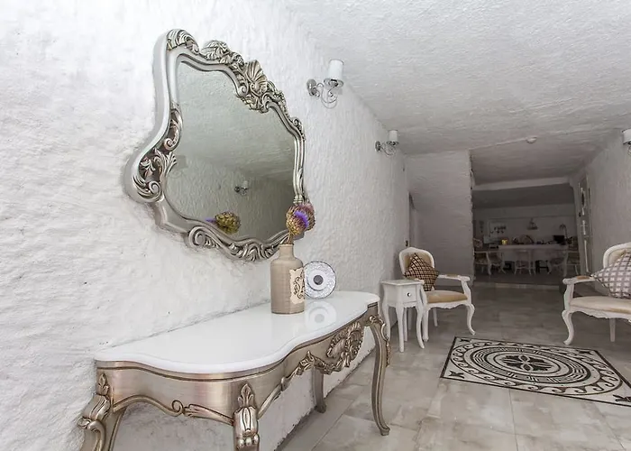 Otel Alanur Alaçatı